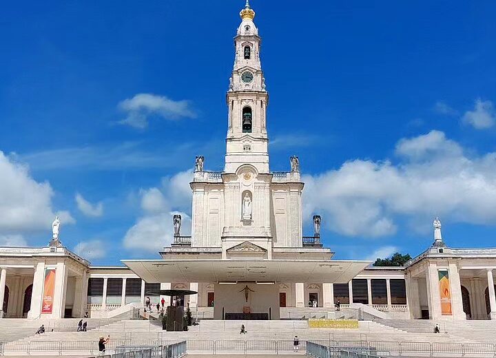 06 - Fátima Tour